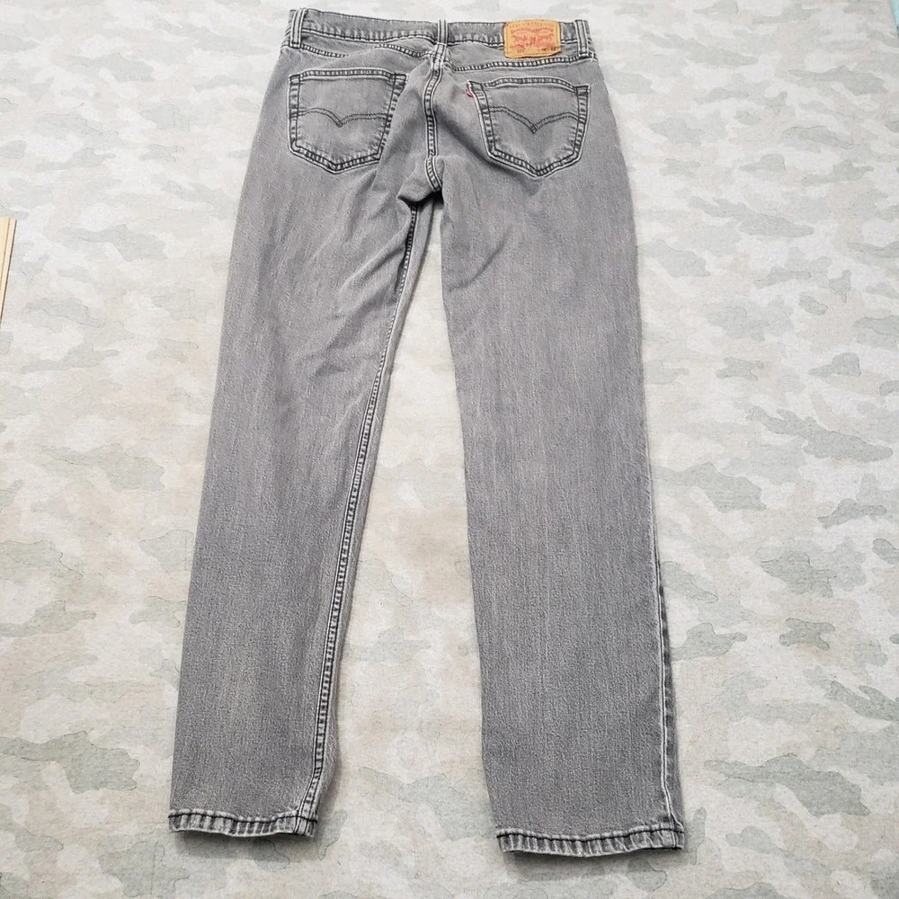 Levis item good